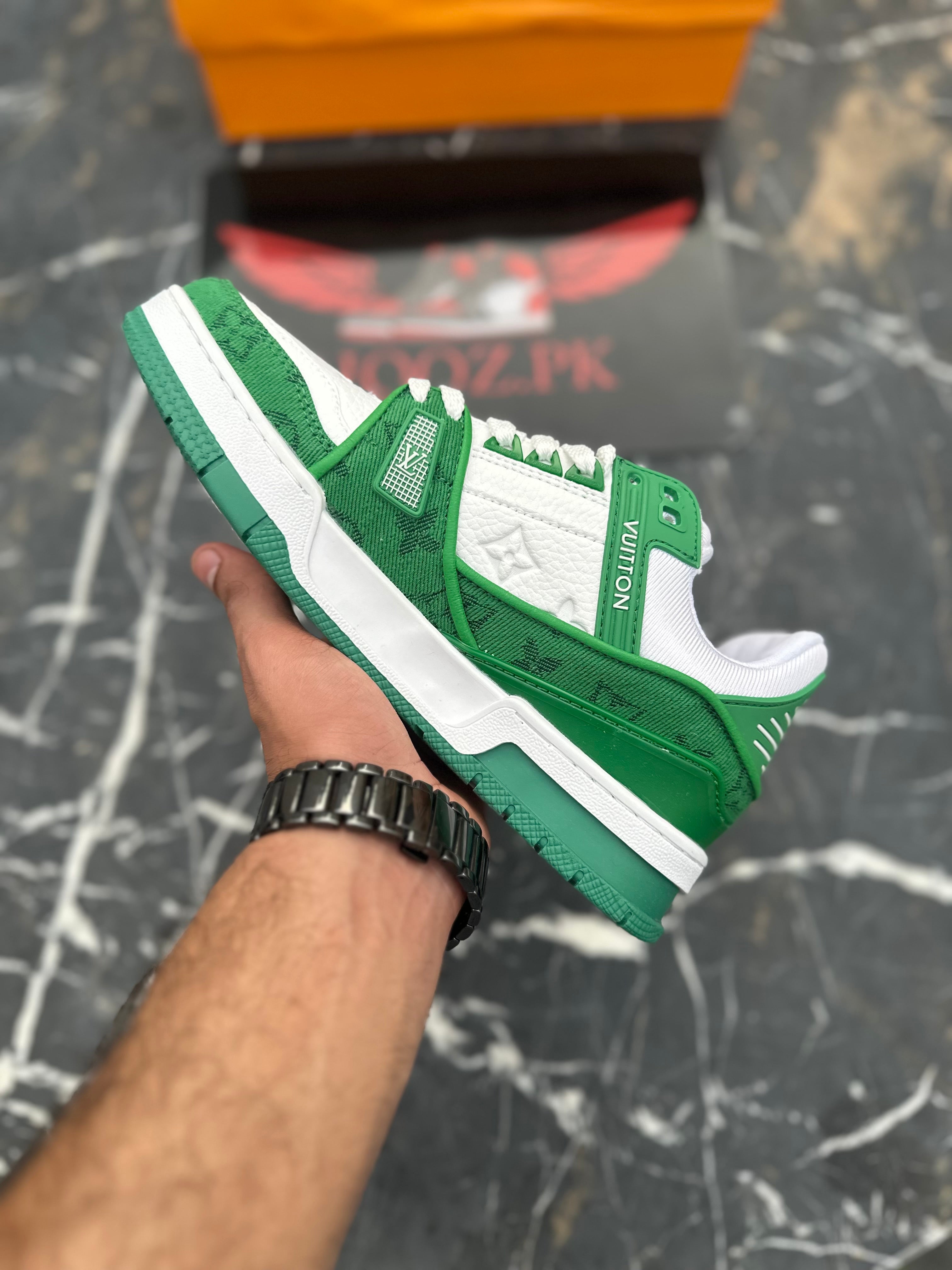 LV trainers Sneaker Green