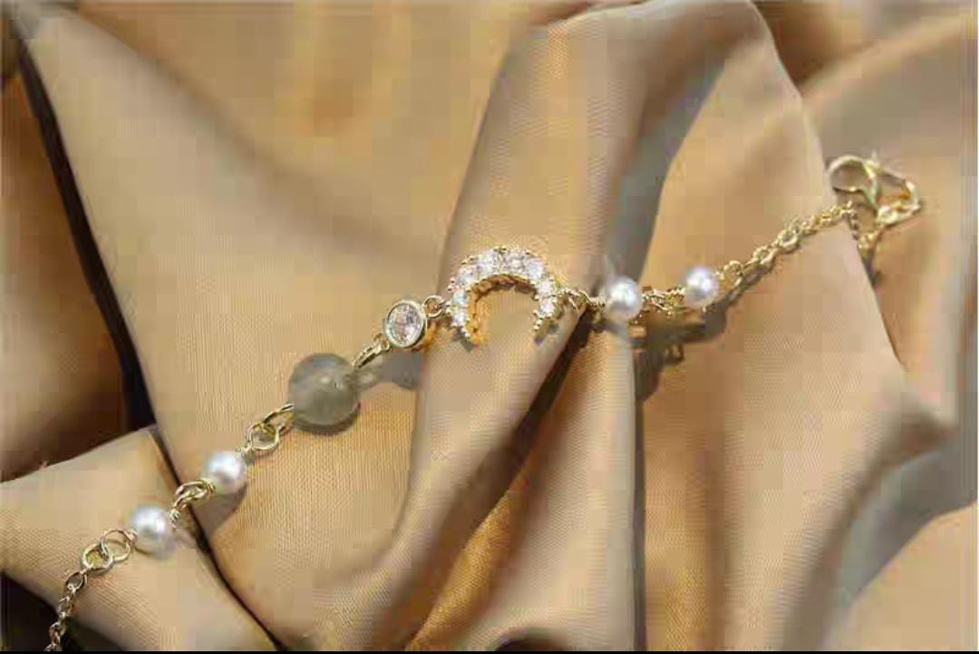 Star & Moon Charm Bracelet with Pearls – Cute & Trendy Design