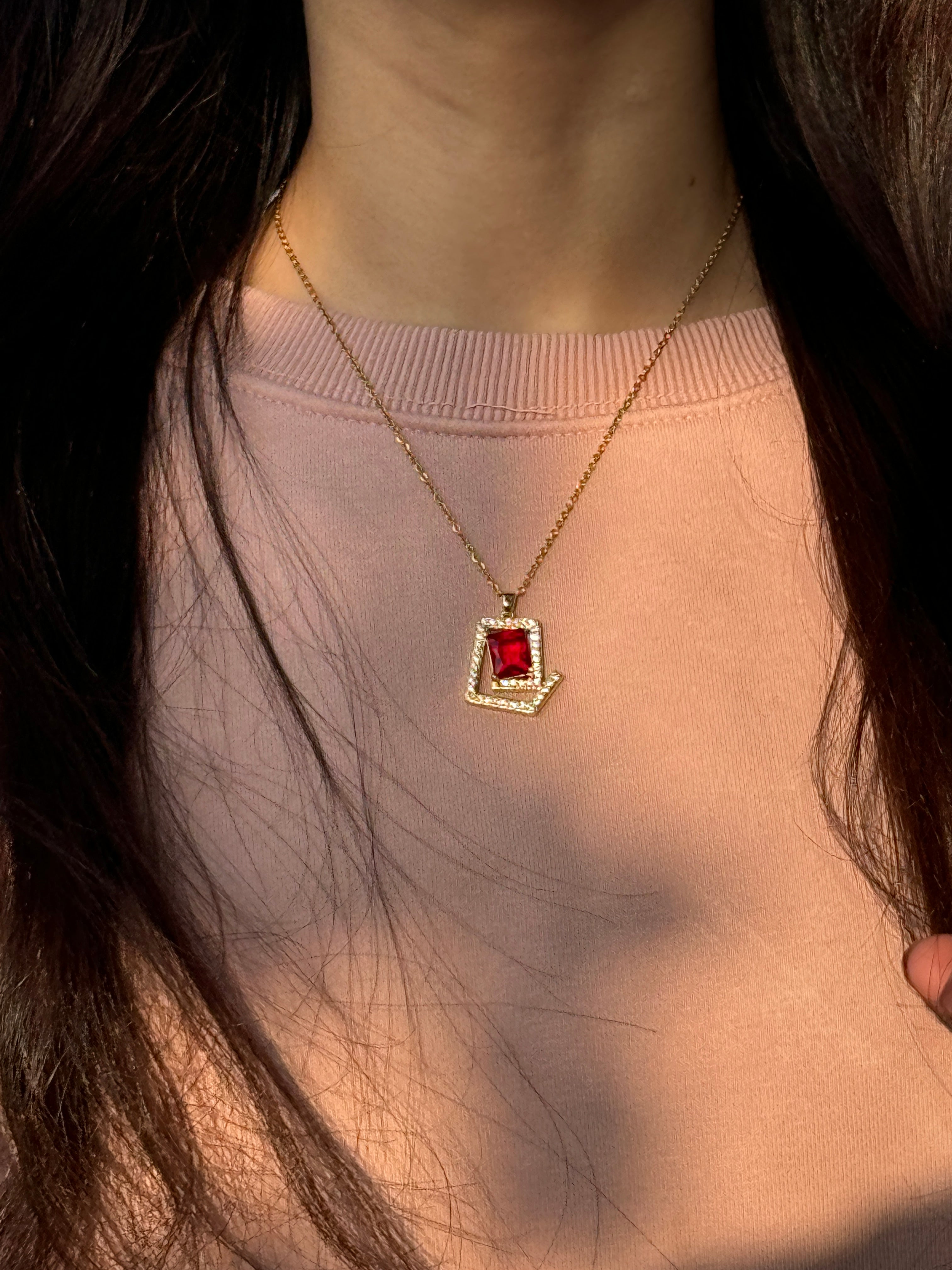 CENTRE STONE NECKLACE