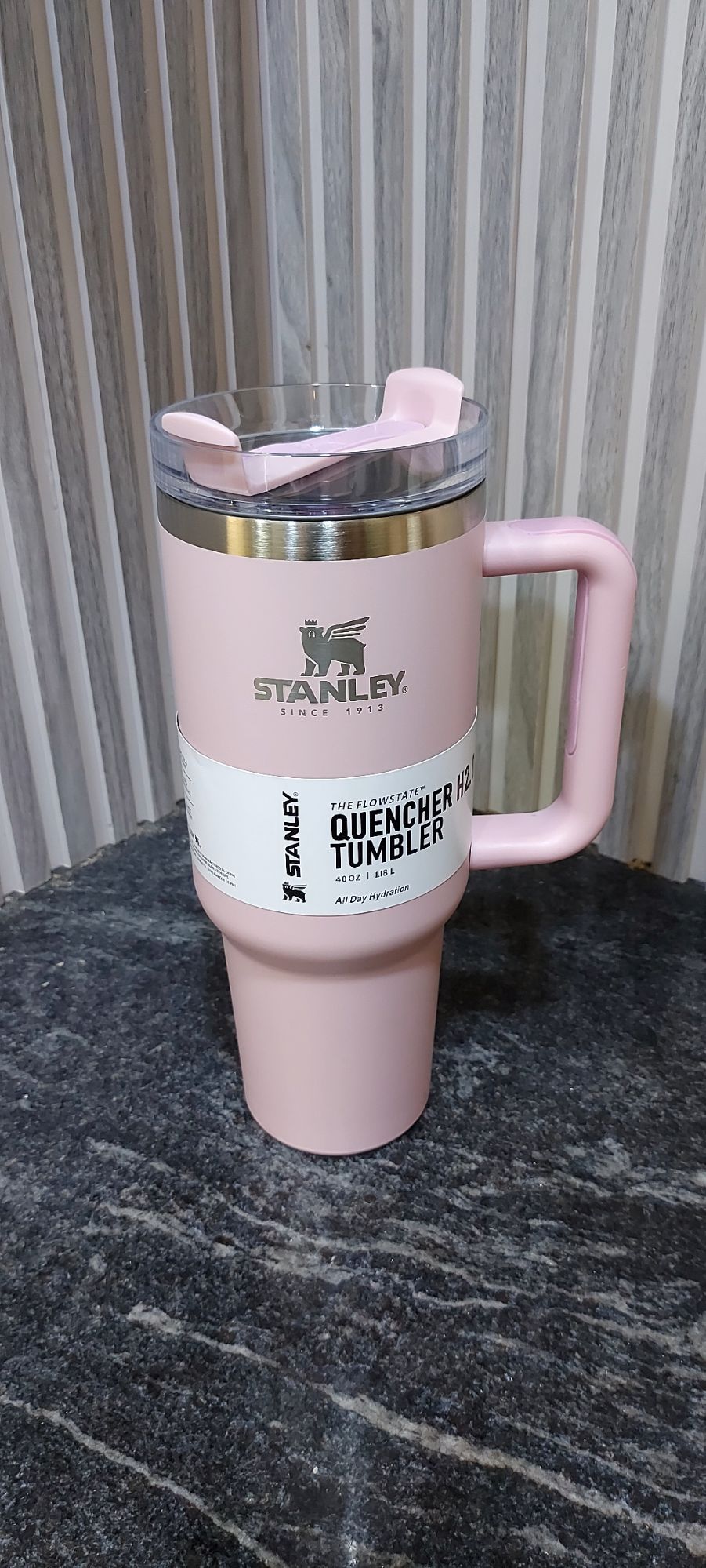 Stanley Tumbler 40 Oz. 1200ML Stanley Cup. Stainless Steel Vacuum Insulated Tumbler mugs with straw. Leak Proof Water bottle. Stanley Quencher. Water Tumbler. Travel Bottle. Hot and Cold Beverages. Thermos Travel Mugs Coffee Mug Gym Mug Driving Cup
